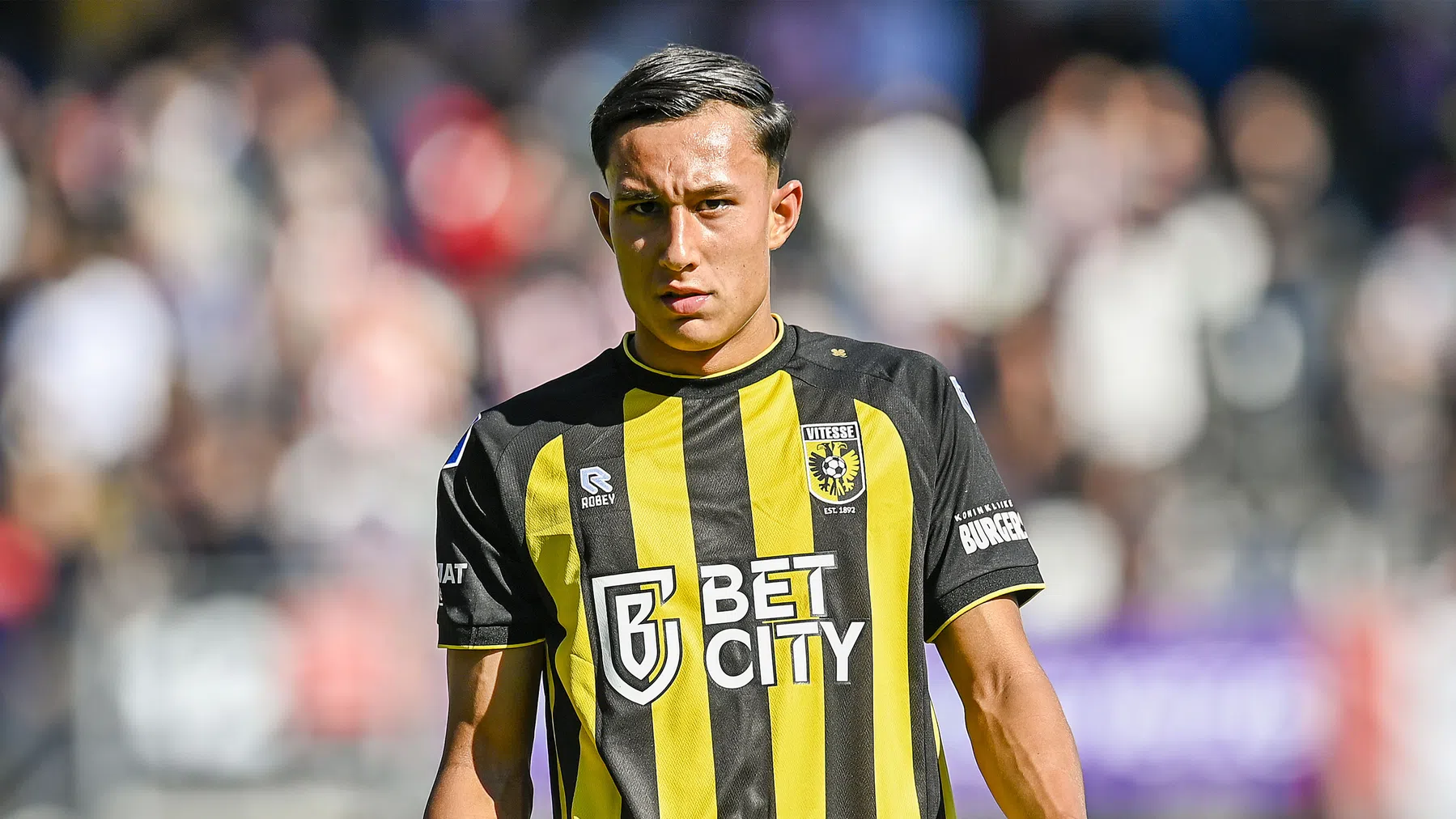 Einde seizoen voor Vitesse-jongeling door zware knieblessure