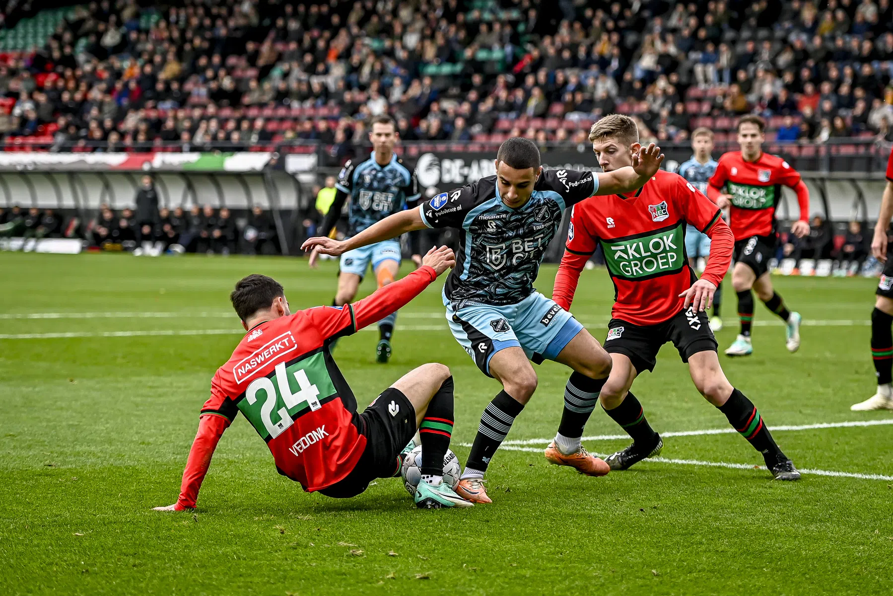 Historie in Nijmegen: NEC en Volendam zorgen voor unieke slotfase