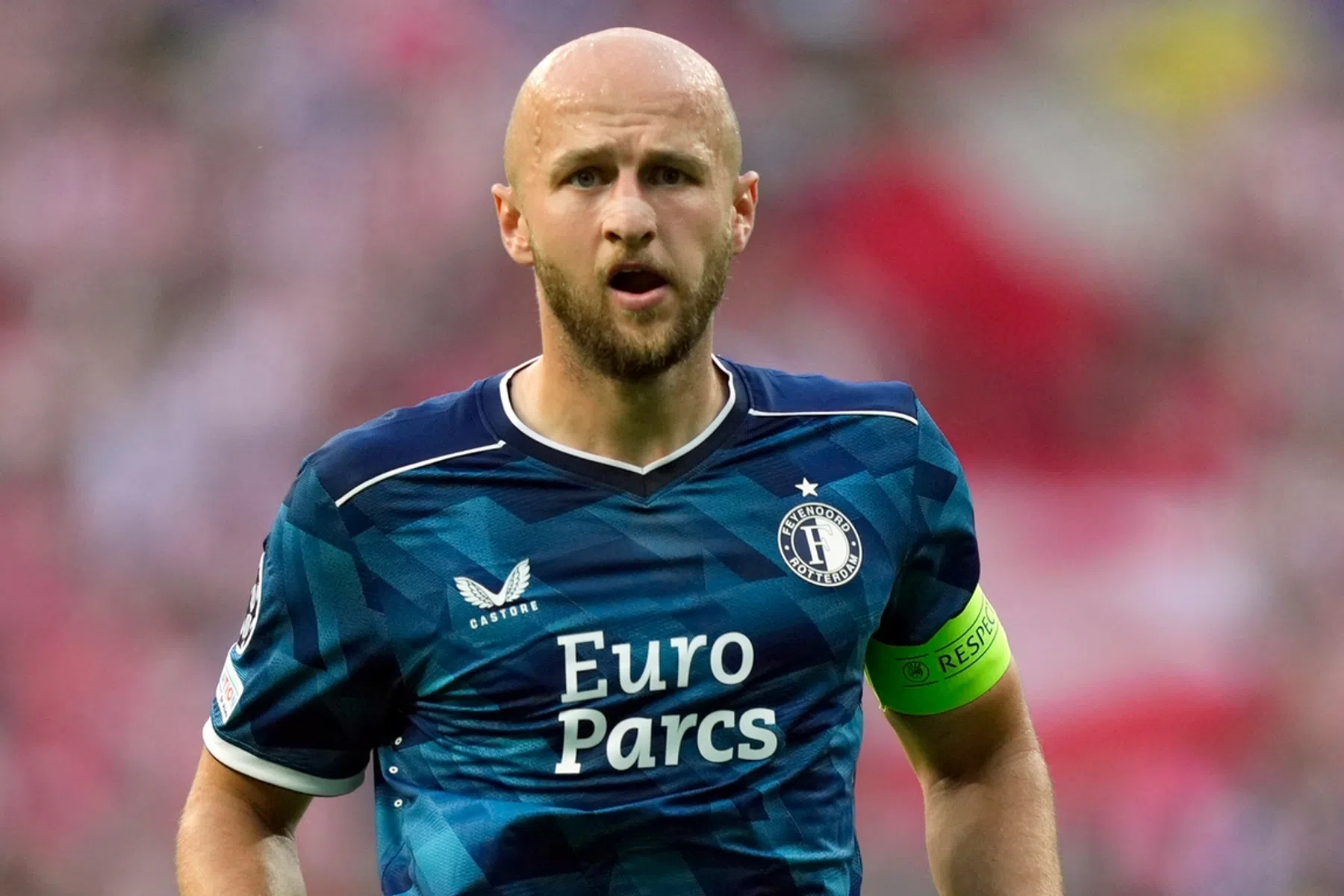 Feyenoord reist met aanvoerder Trauner en Wieffer af naar Rome