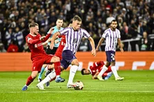 Thumbnail for article: Dallinga doet Liverpool pijn, hilarische keepersfout bij Panathinaikos