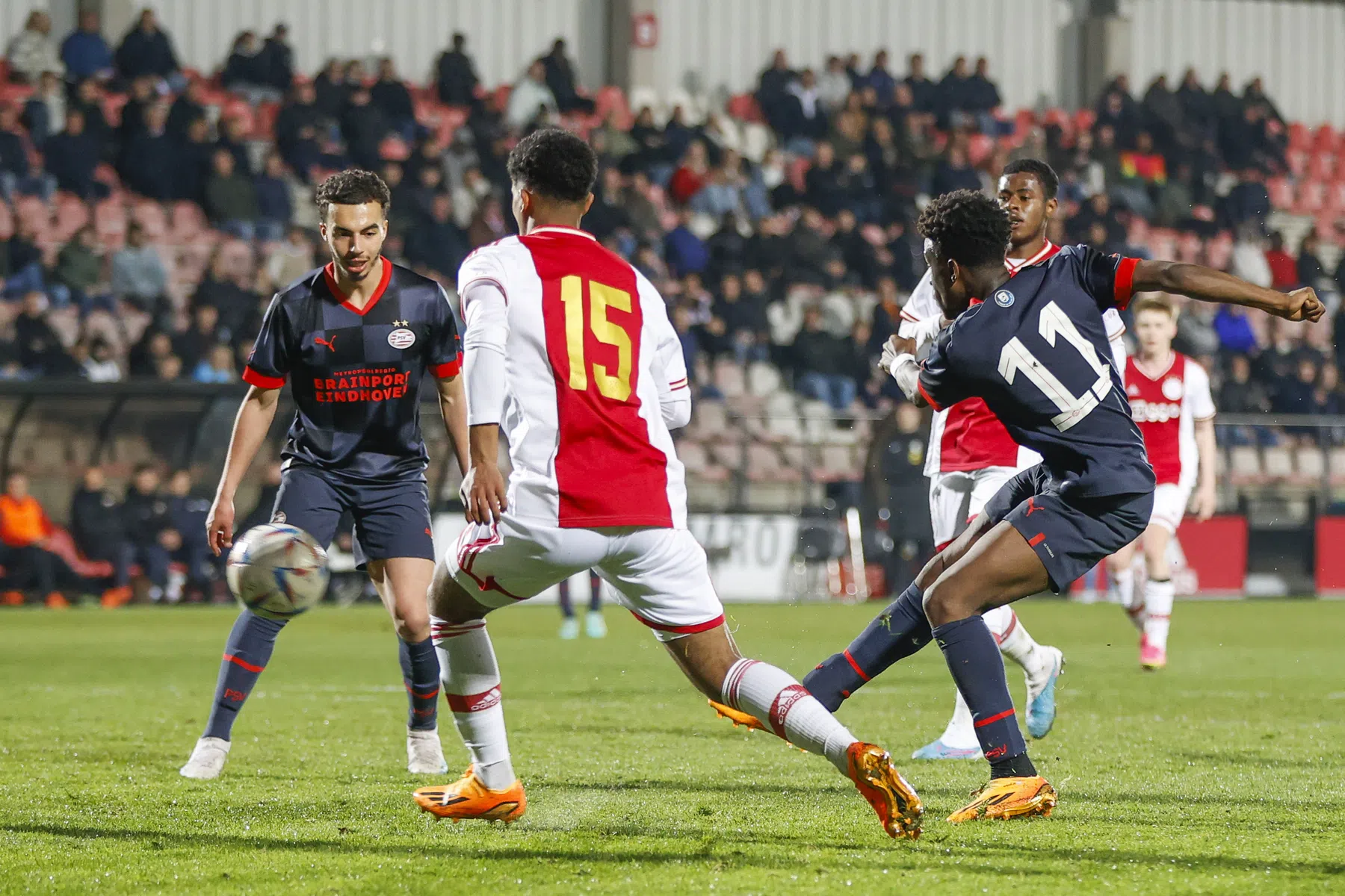 Bosz hekelt regels voor beloftenteams in KKD: 'Te gek voor woorden'