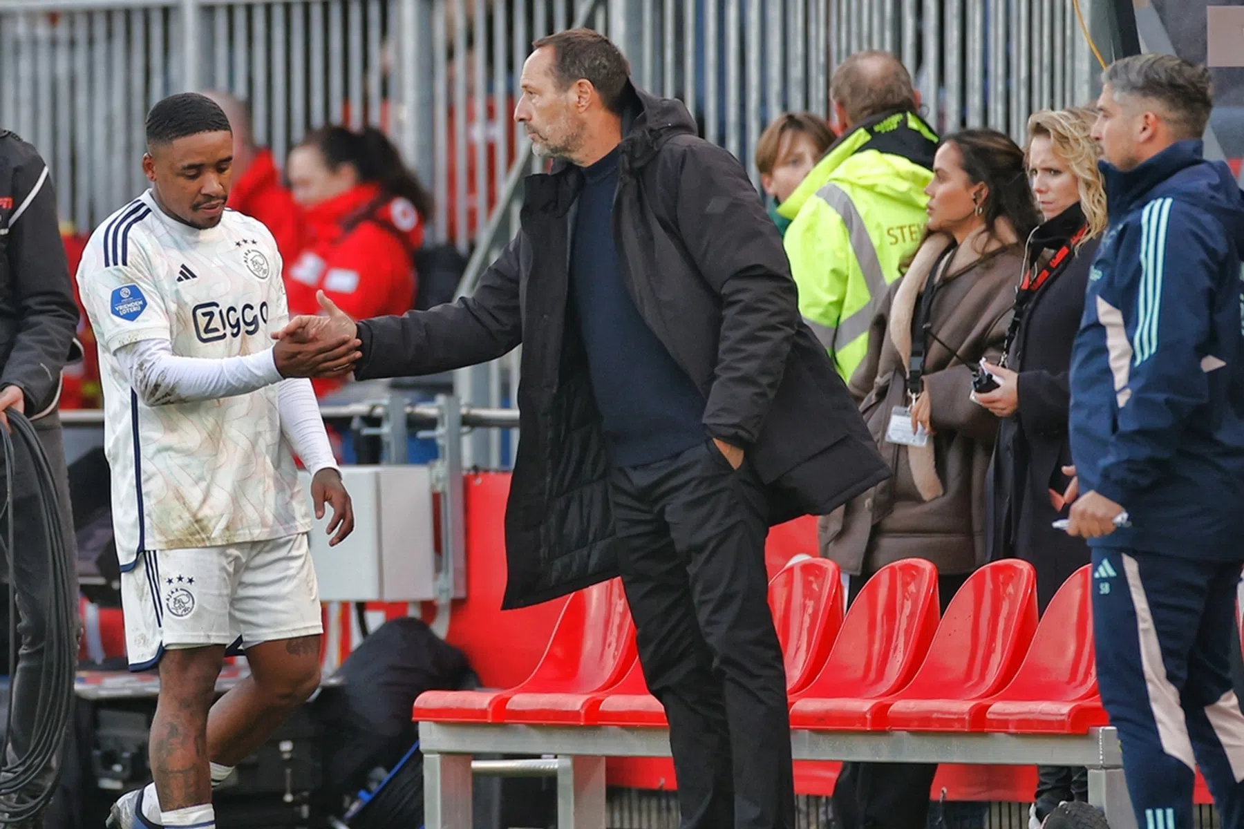 Van 't Schip erkent dat Ajax ervaring in de selectie mist