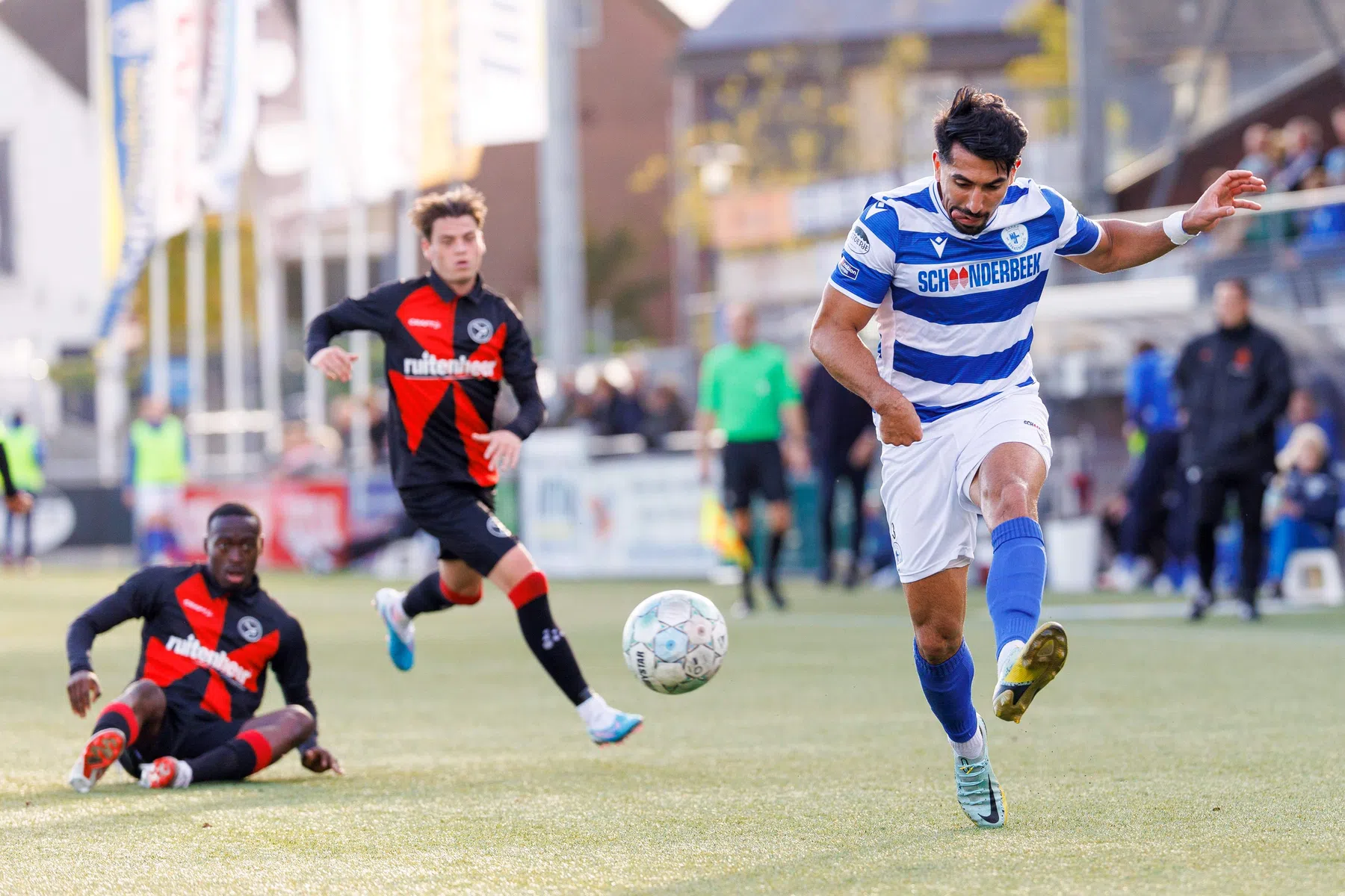 Van bekerheld tot Irakees international: het bijzondere verhaal van een Spakenburg-verdediger