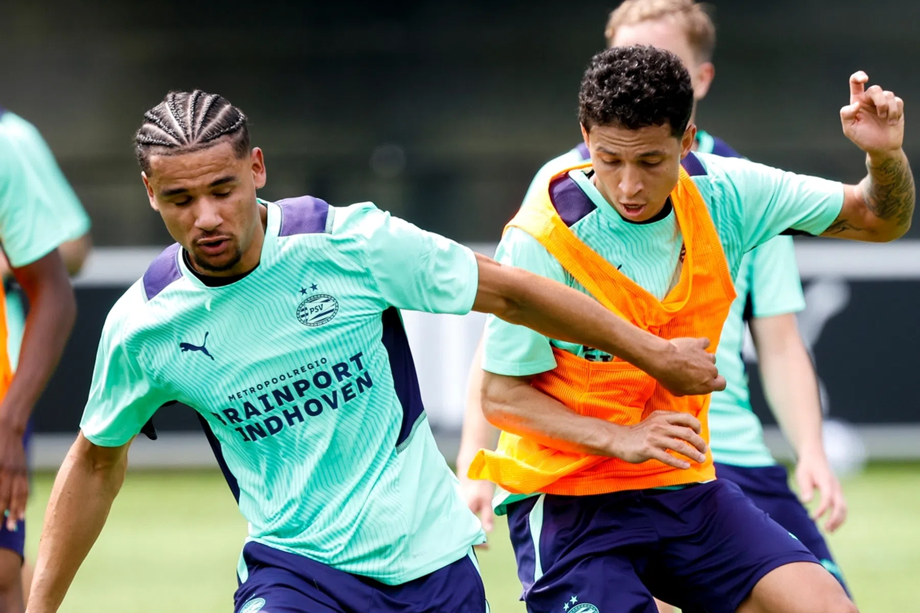 Obispo en Mauro Júnior maken rentree bij PSV in oefenpot met Schalke 04