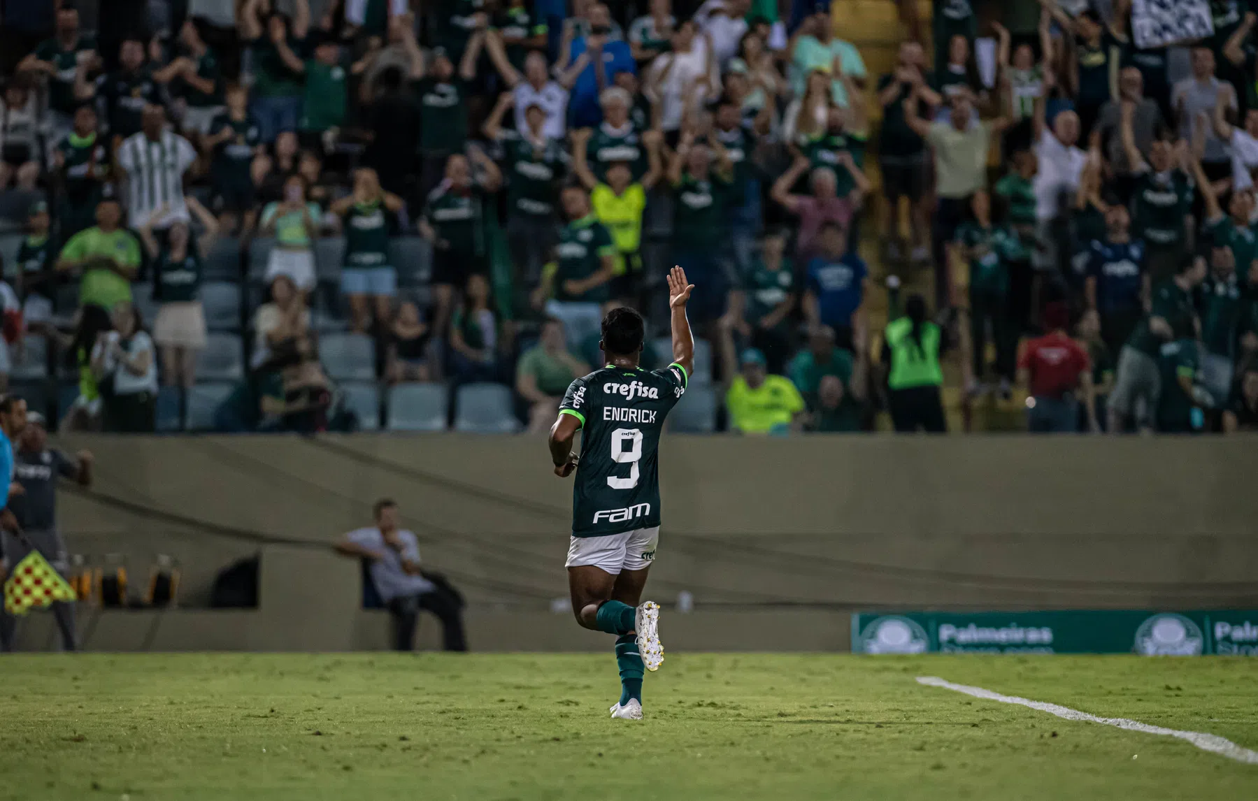 Ogen gericht op Braziliaans wonderkind: 'Hij kan een legende worden'