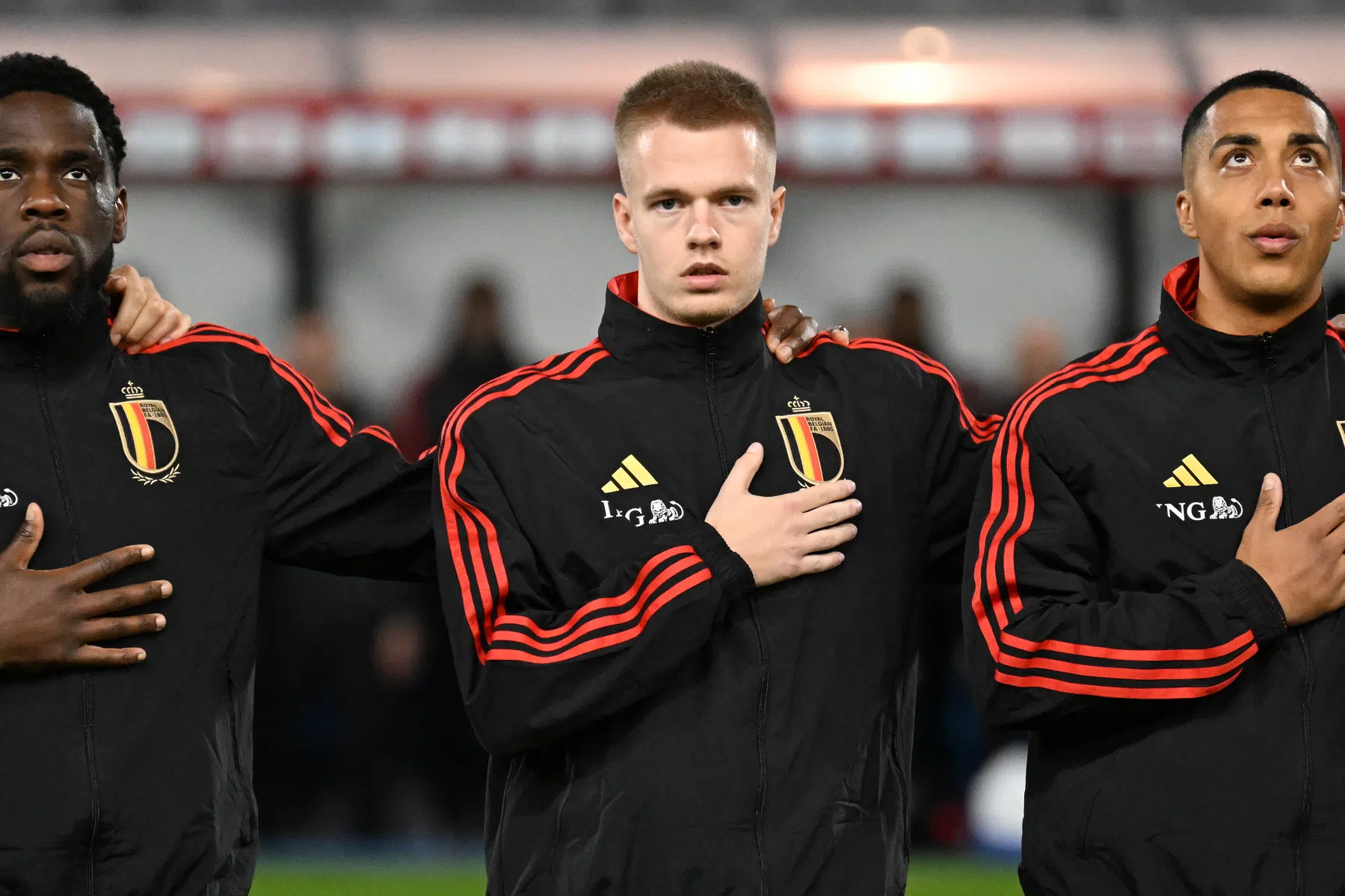 Piepjonge Vermeeren grijpt kans bij Rode Duivels: 'Hij moet mee als hij zo speelt'