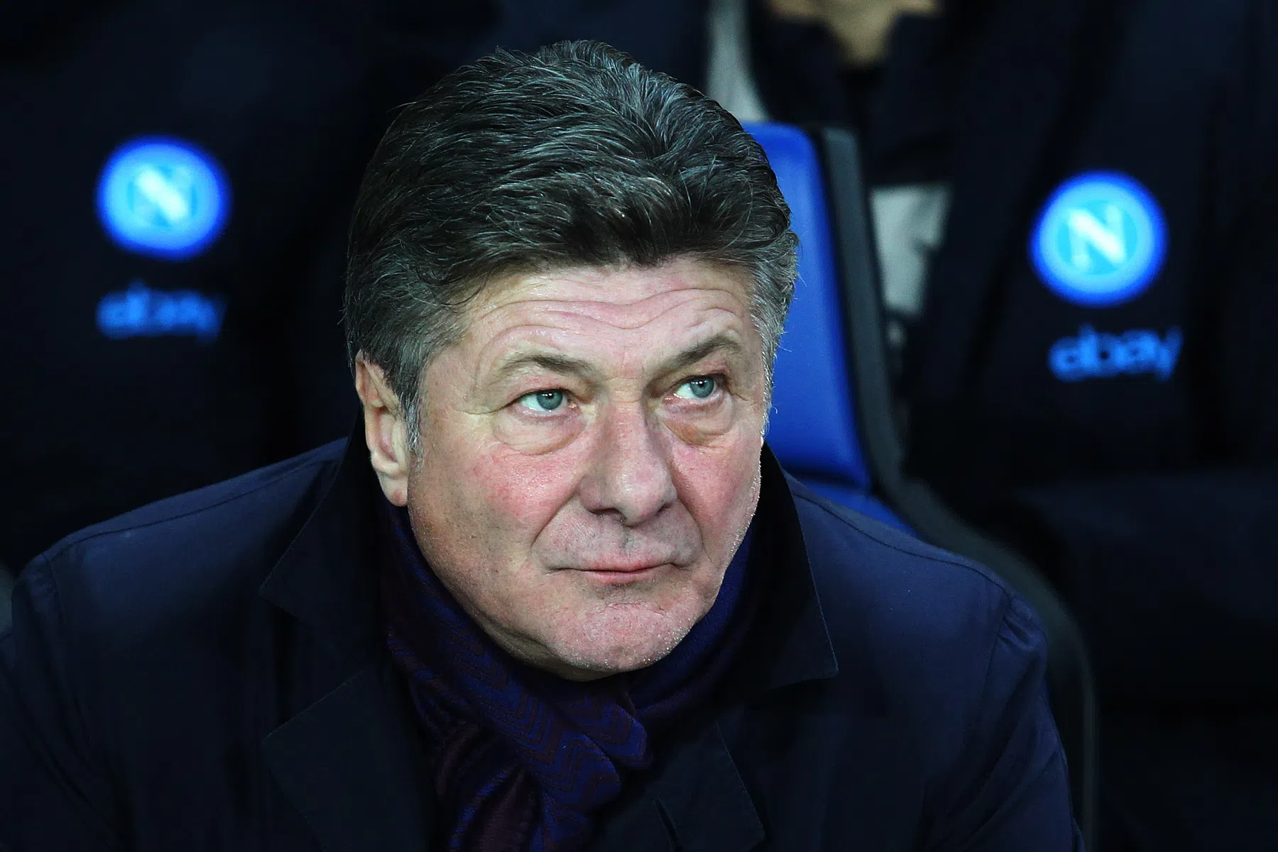 Napoli zegeviert na trainerswissel, blamage Lazio zet Sarri aan het denken