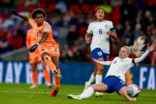 Thumbnail for article: Leeuwinnen geven het na hoofdrol Beerensteyn op Wembley helemaal weg