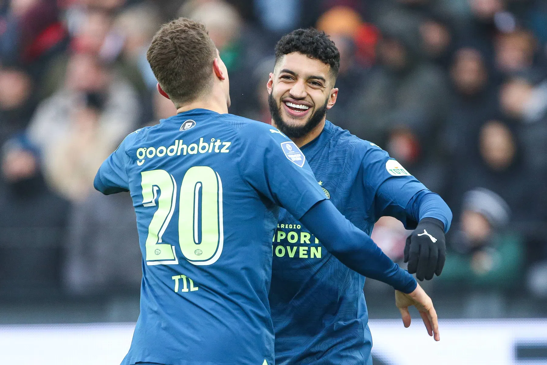 Saibari bleef rustig onder reserverol: 'Als ik niet speel, kijk ik wat ik fout doe'