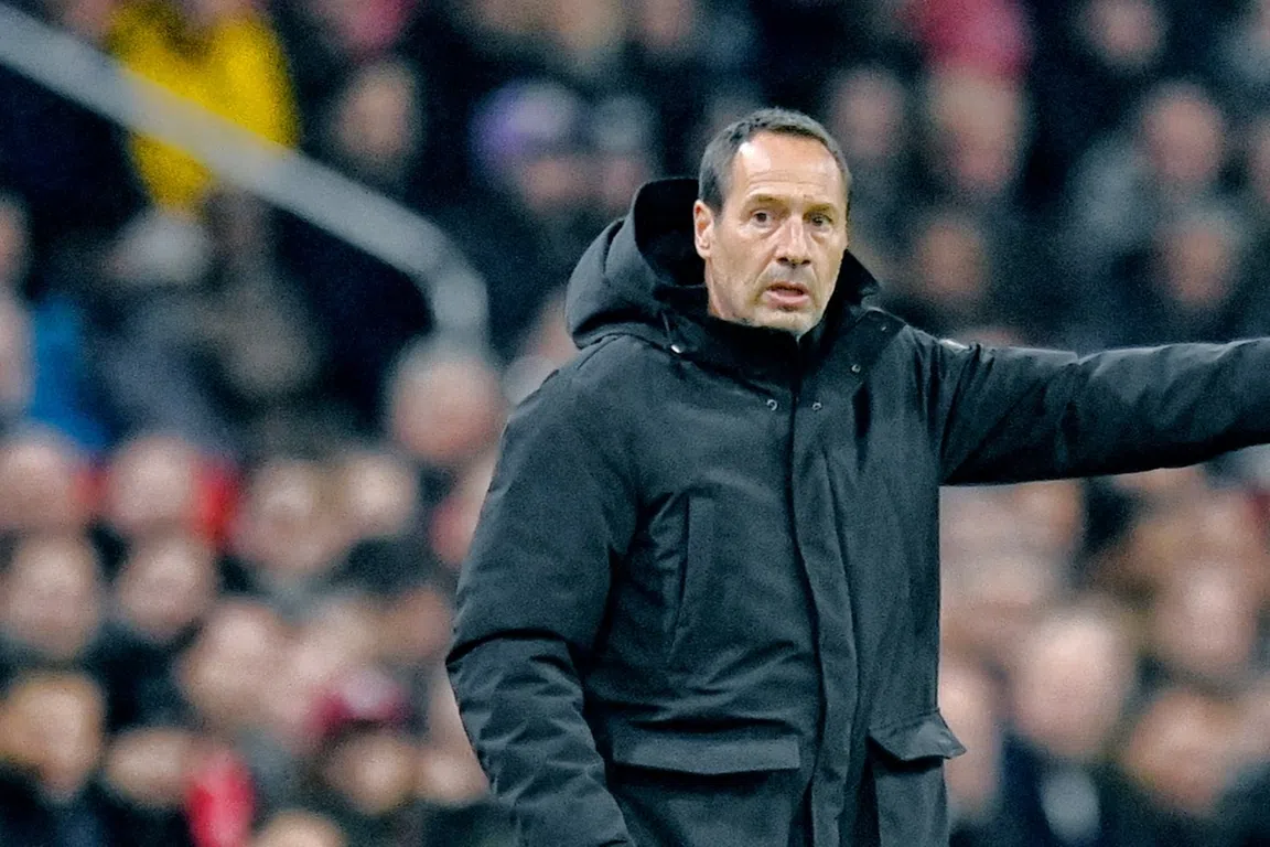 Opstelling Ajax: Martha en Hlynsson terug in de basis