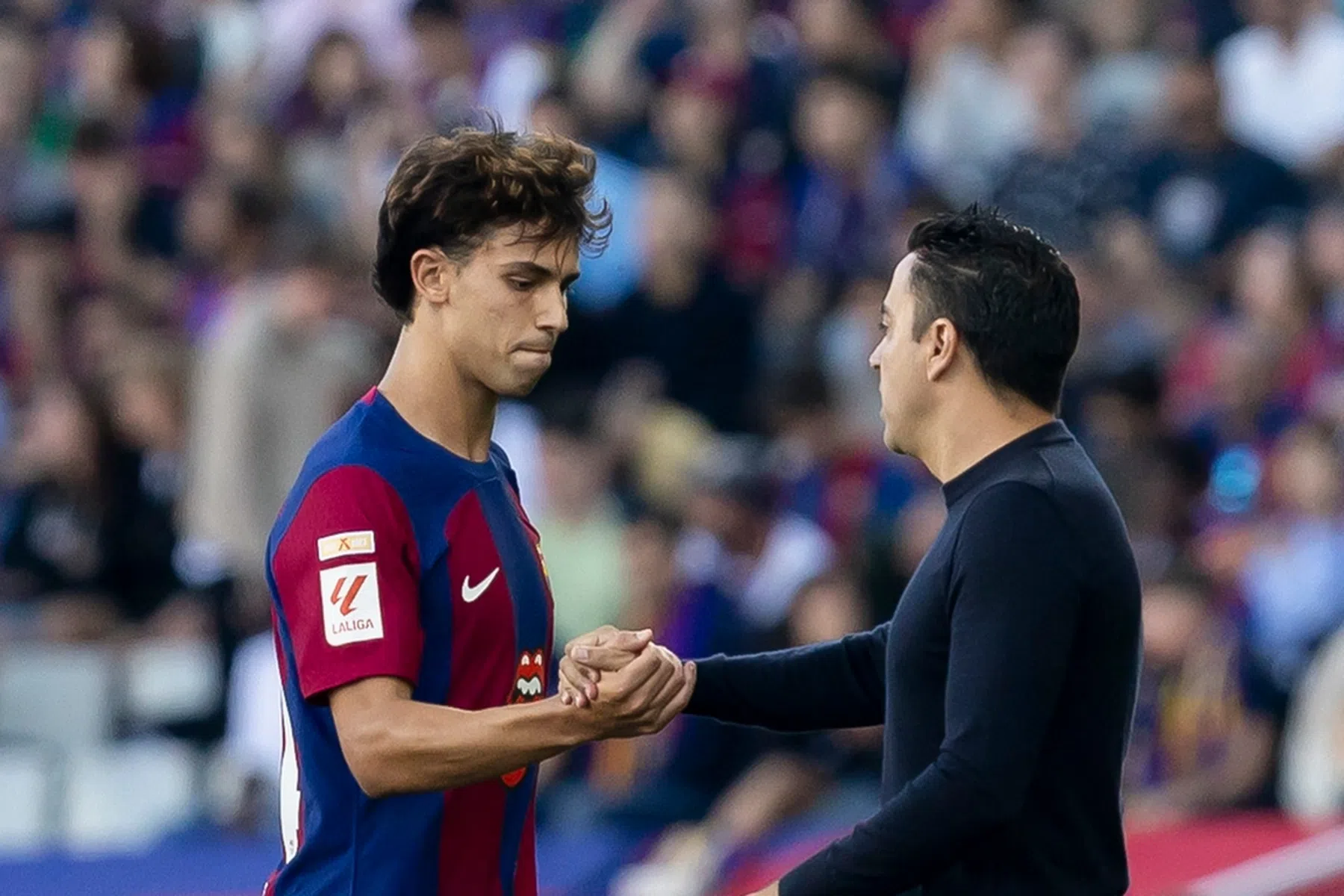 Xavi in nopjes met 'verschilmaker' Félix: 'Ik zei dat hij kalm moest blijven'