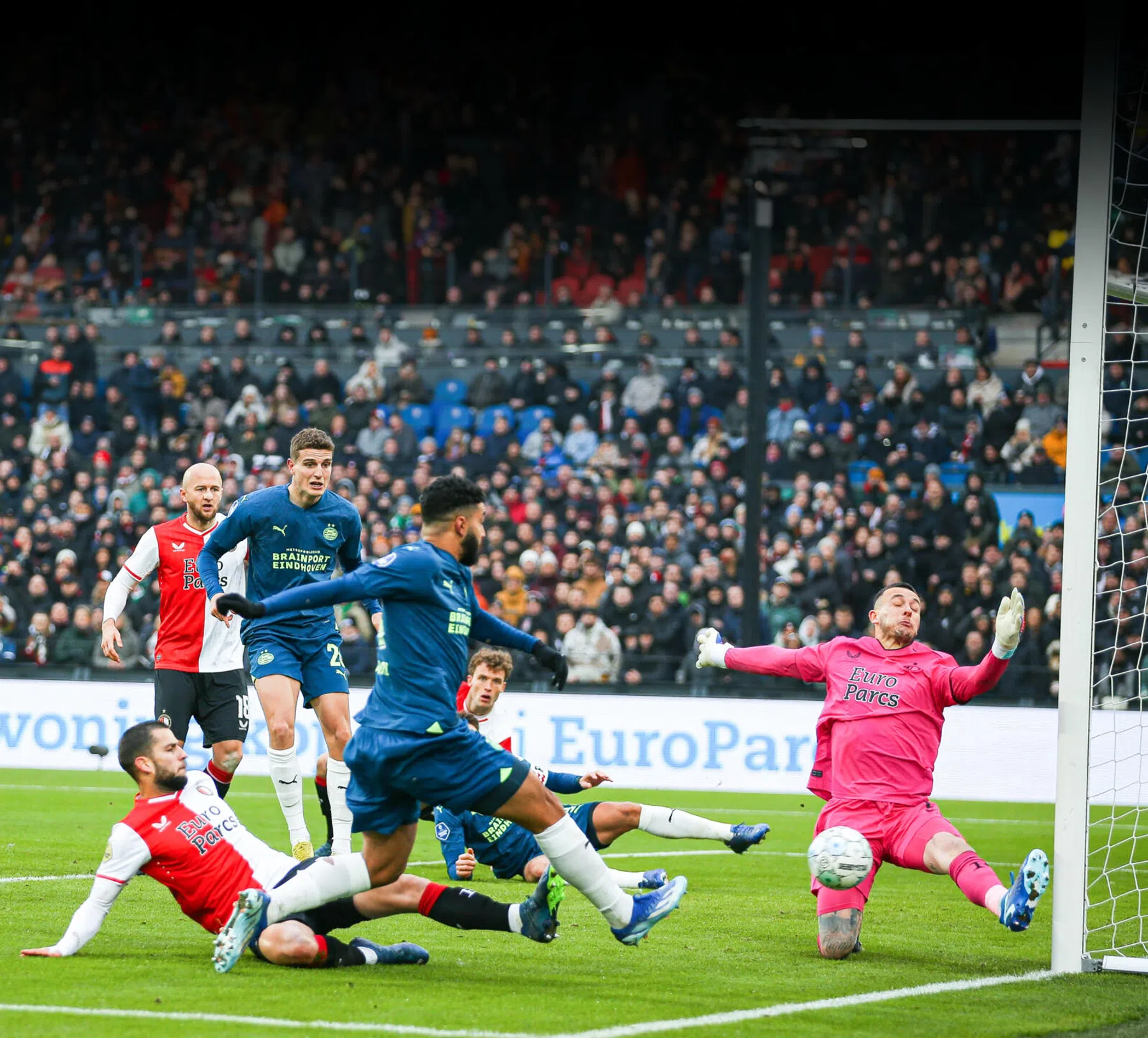 Waarom PSV een ongekende seizoenstart beleeft