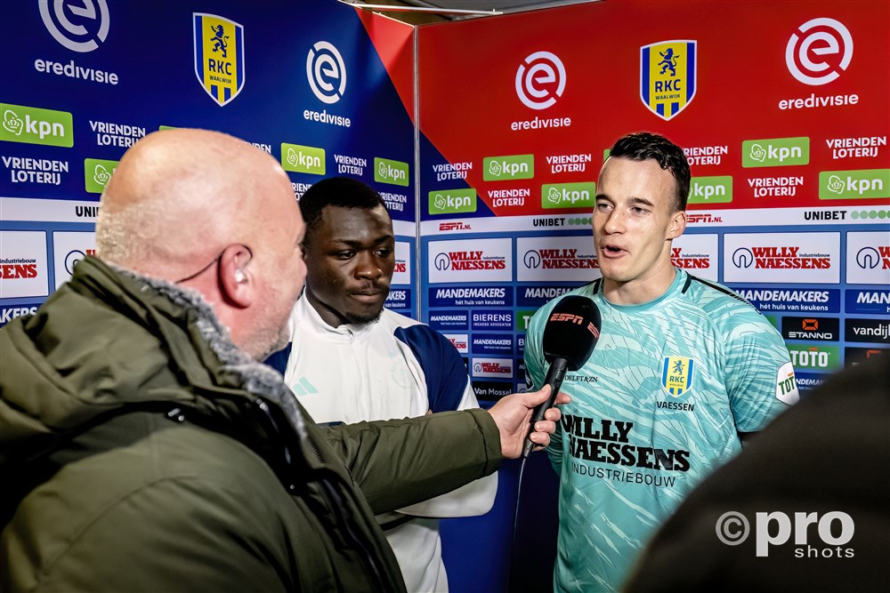 Plan Brobbey: de tienminutenmissie van Ajax in Waalwijk