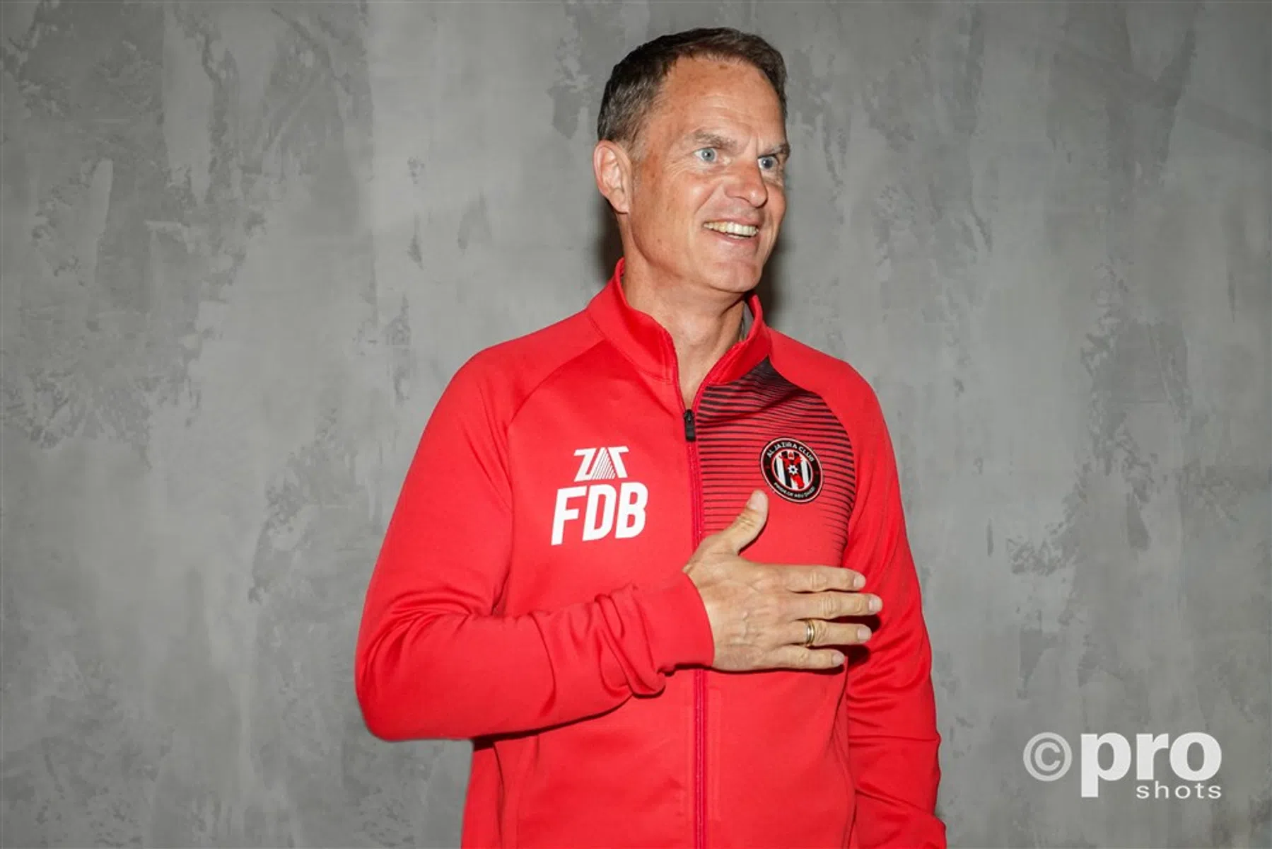 De Boer haalt kerst nét niet en krijgt congé bij Al-Jazira