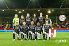 Thumbnail for article: Ajax Vrouwen herstelt zich knap van dramatische start tegen Bayern