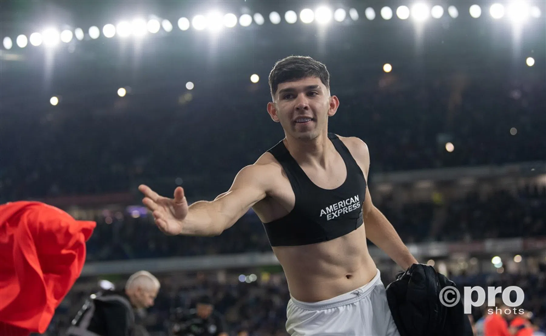 FIFA maakt drie finalisten van Puskás Award bekend: bekijk hier de goals 