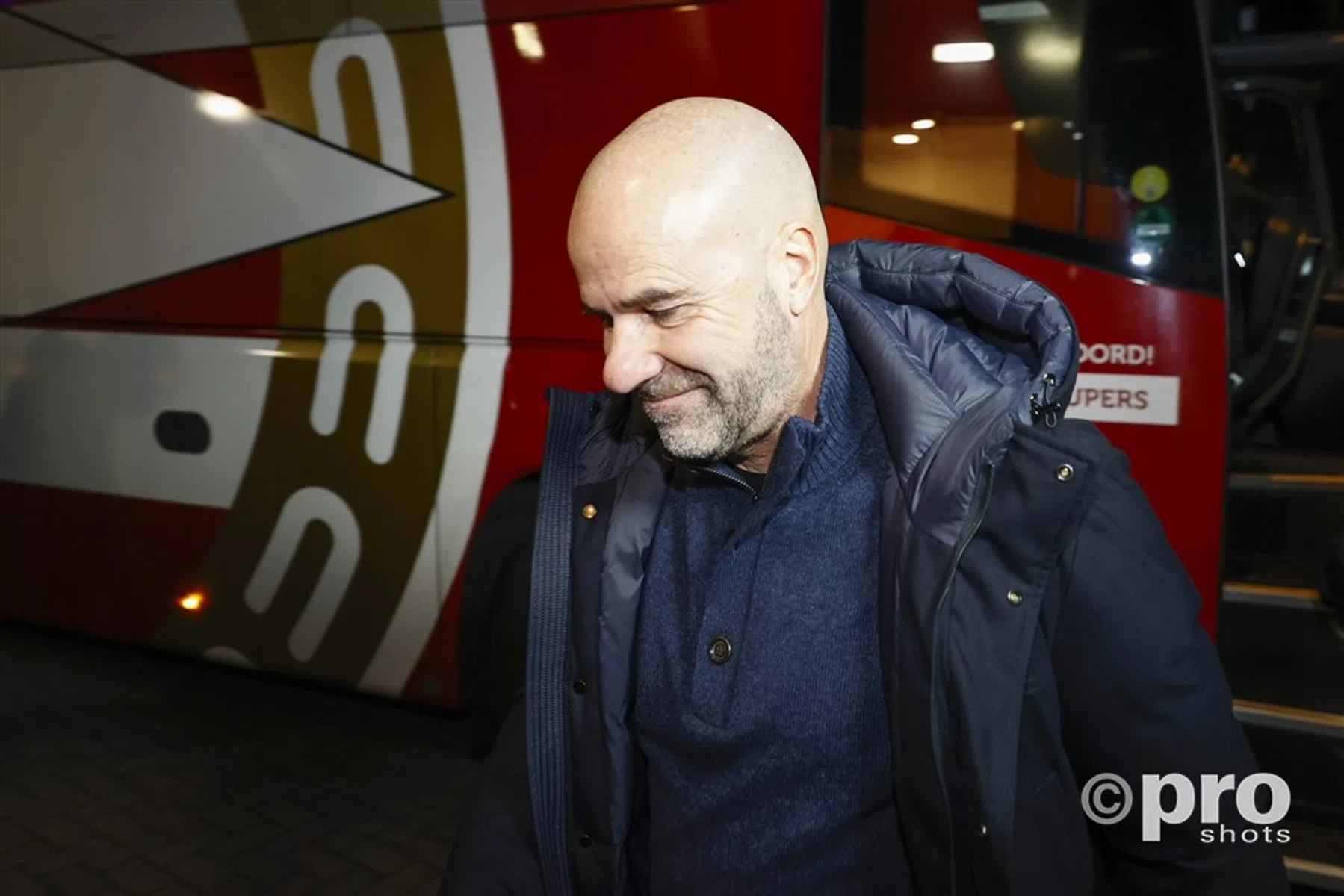Bosz gaat in op niet inbrengen Lozano en deelt belangrijkste transferwens