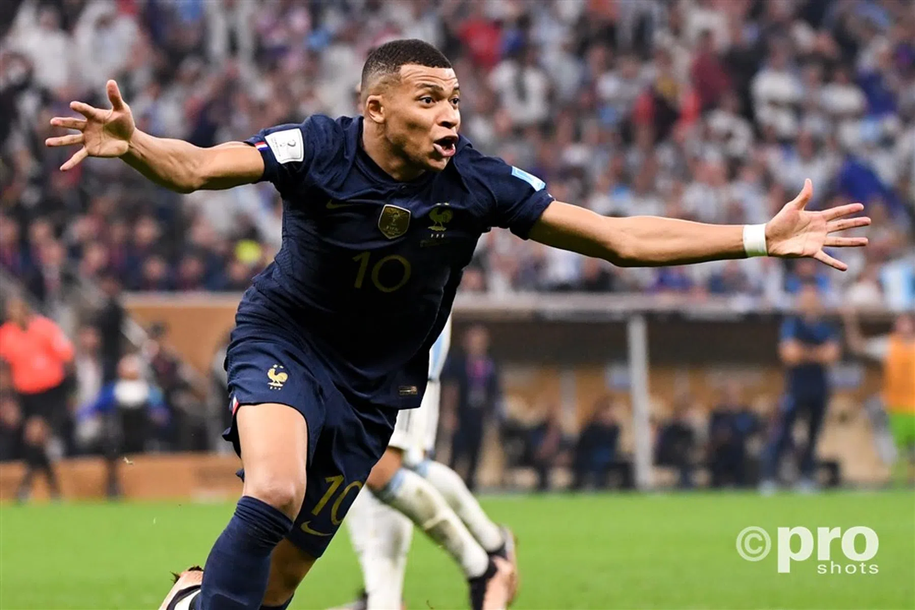 Mbappé wordt 25 jaar: Franse ster overtreft Messi- en Ronaldo-index