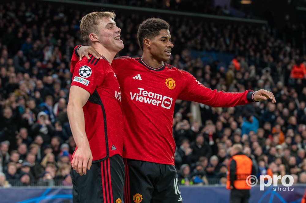Ten Hag bespreekt situatie van niet scorende Højlund en Rashford