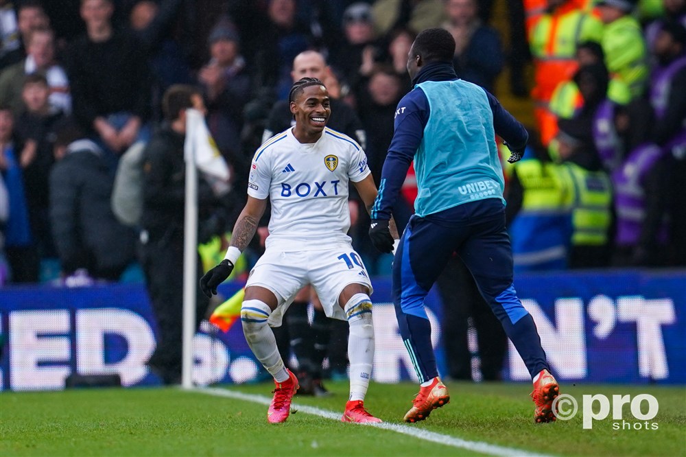 Leeds smult van Hollandse kerstshow in Championship-topper
