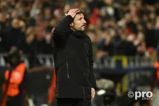 Thumbnail for article: Invallende tiener stuurt Van Bommel met een kater naar het kerstmaal