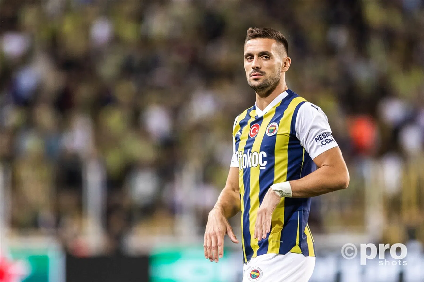 Zowel Tadic als Ziyech kan stempel niet drukken op Turkse topper