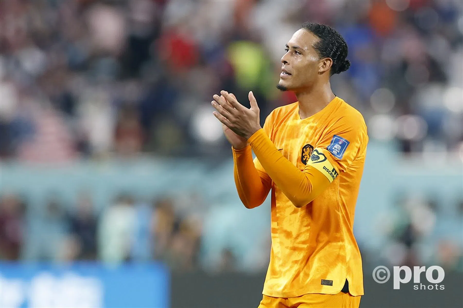 Van Dijk legt uit waarom hij zeven weken naar Dubai verhuisde