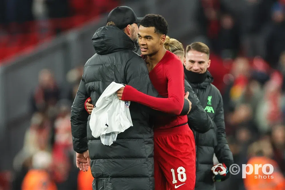 Klopp looft Gakpo en gaat los op arbitrage