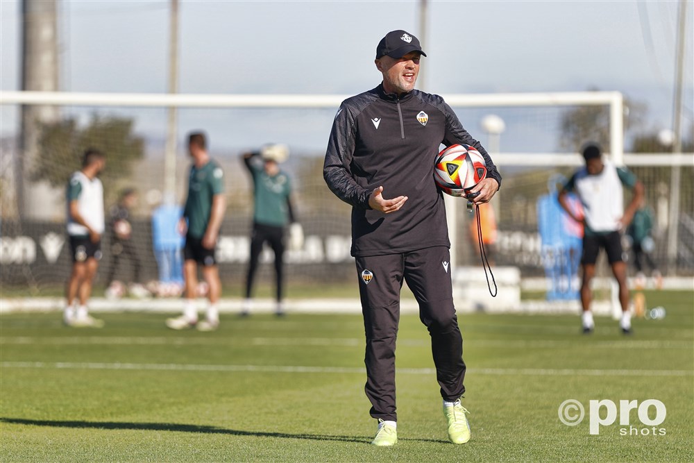 De Griekse Canadees die met Dick Schreuder de hemel wil bestormen