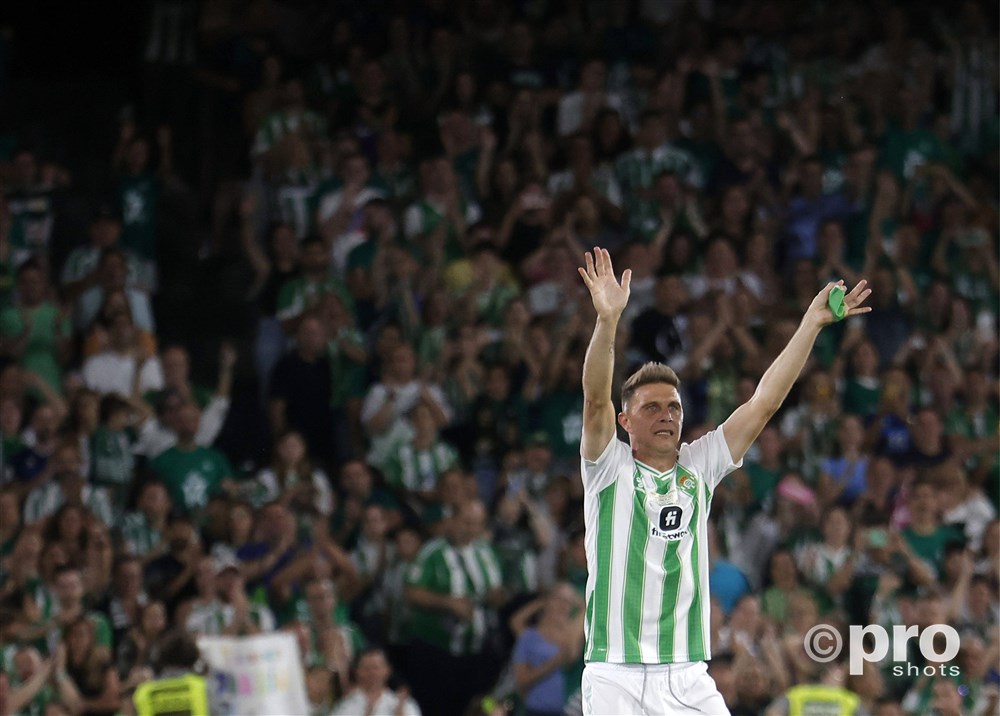 Betis komt na 1 aprilgrap over Joaquín ook met echt contractnieuws