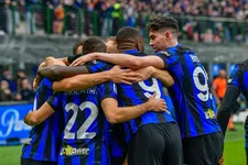 Thumbnail for article: Inter redt na knotsgekke ontknoping vege lijf en legt bal weer bij Juventus
