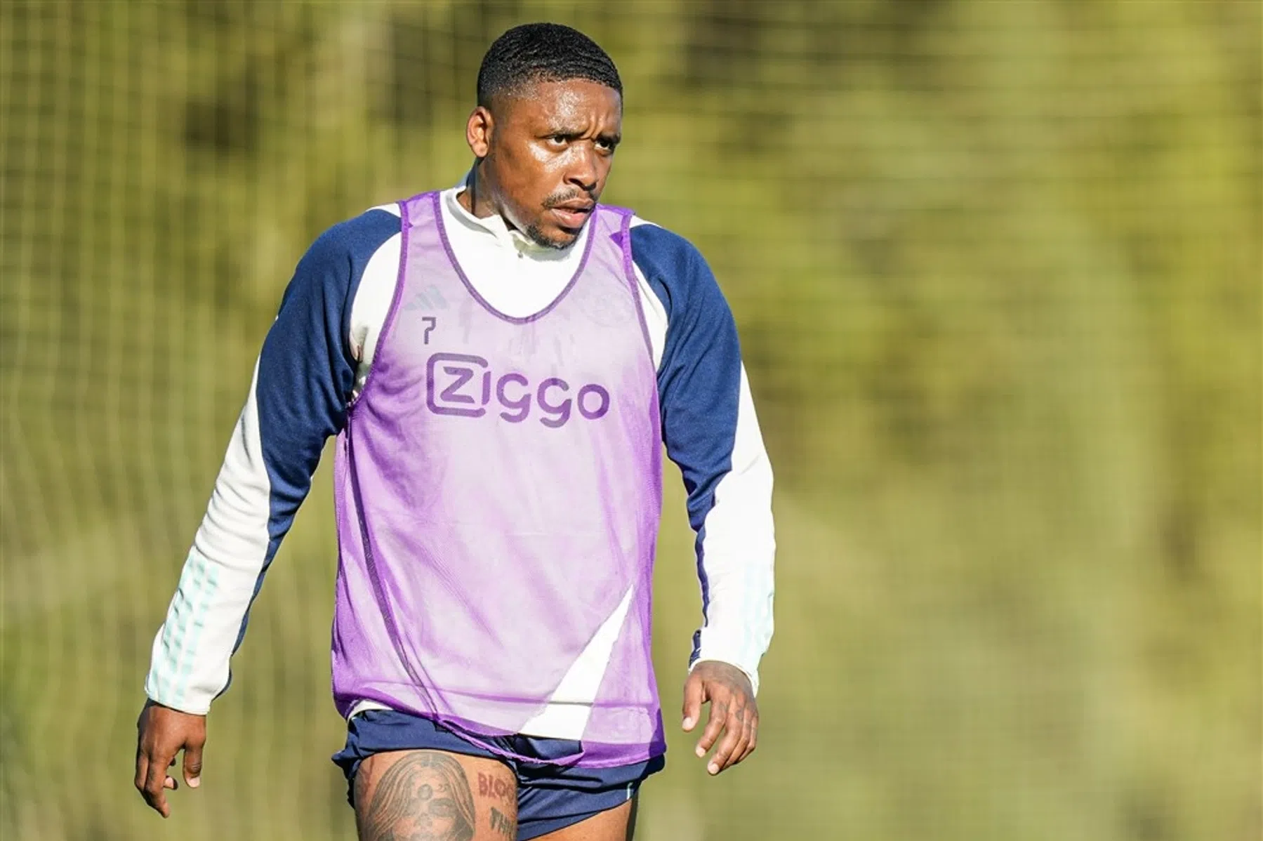 West Ham laat oog vallen op Ajax-captain Bergwijn
