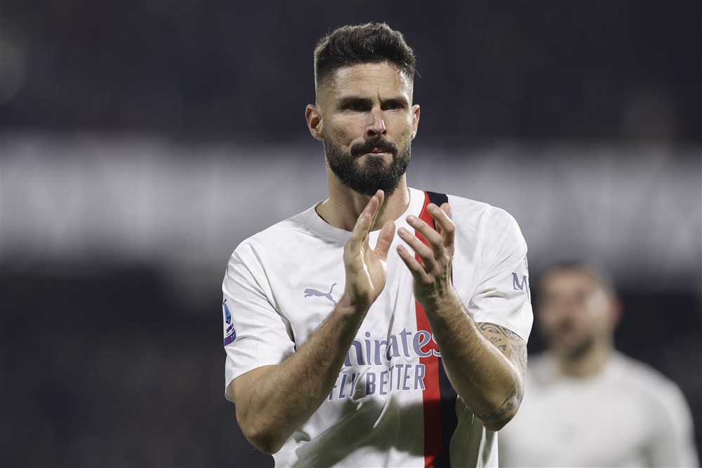 Sinds 2010 in dubbele cijfers: Giroud trefzeker bij eenvoudige zege Milan