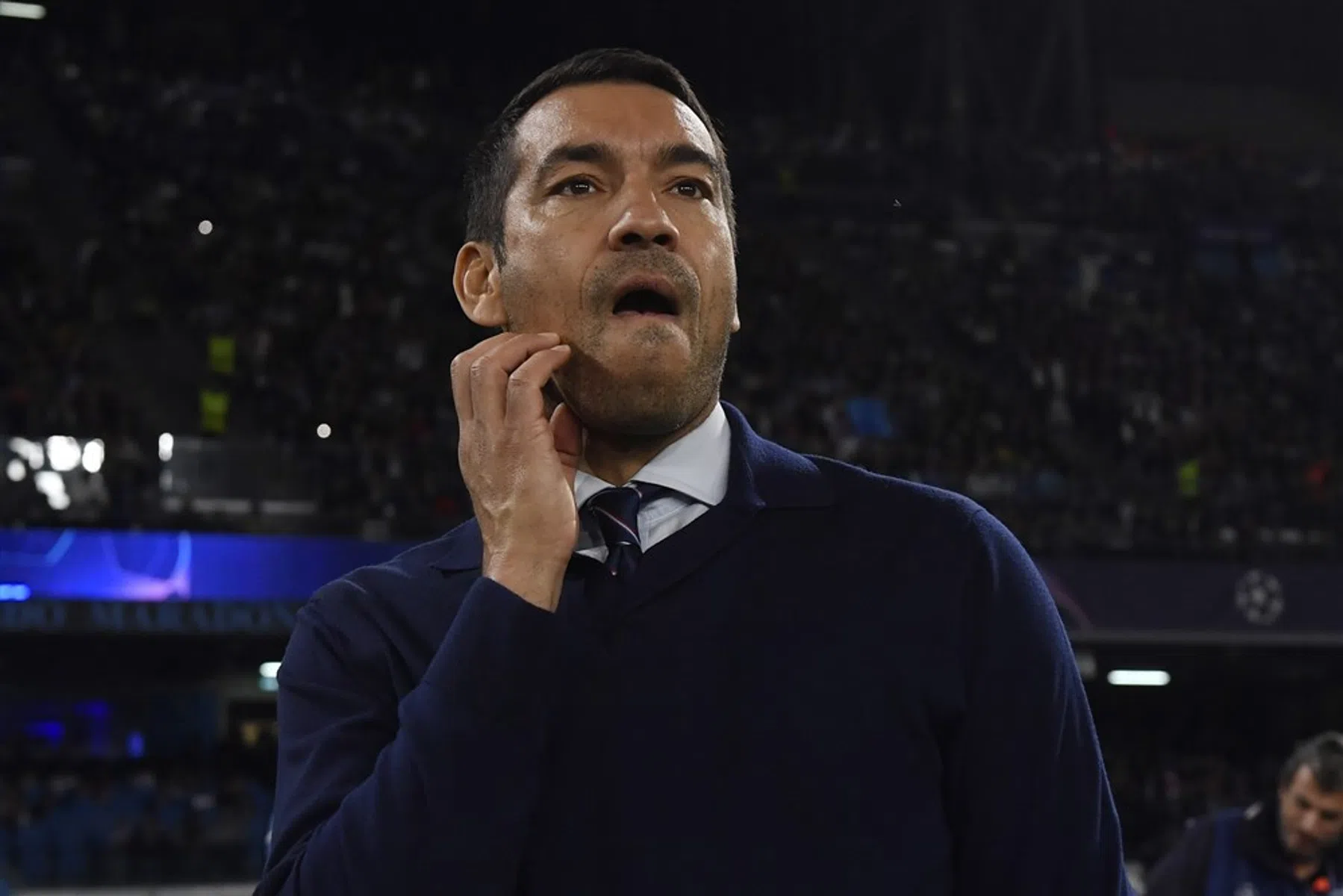 Niet Van Bronckhorst, maar Santos wordt nieuwe trainer Besiktas