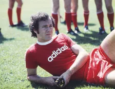 Thumbnail for article: Voetbalwereld reageert op overlijden Beckenbauer: 'Een buitengewone speler'