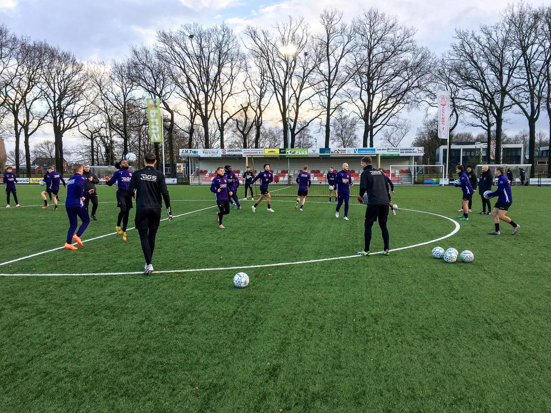 In het spoor van Diego: Go Ahead Eagles in Brabants speelparadijs