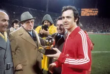 Thumbnail for article: 'Duitse bond moet bekertoernooi naar Beckenbauer vernoemen'