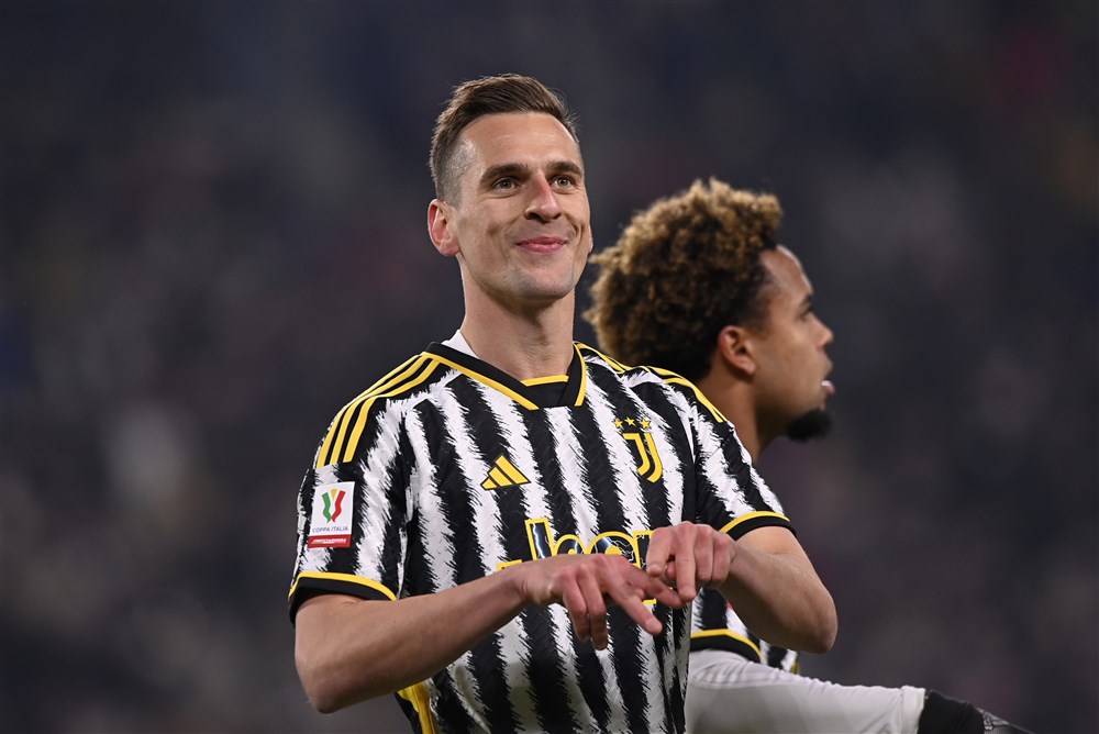 Juventus na hattrick Milik en Turks kunststukje simpel naar halve finale
