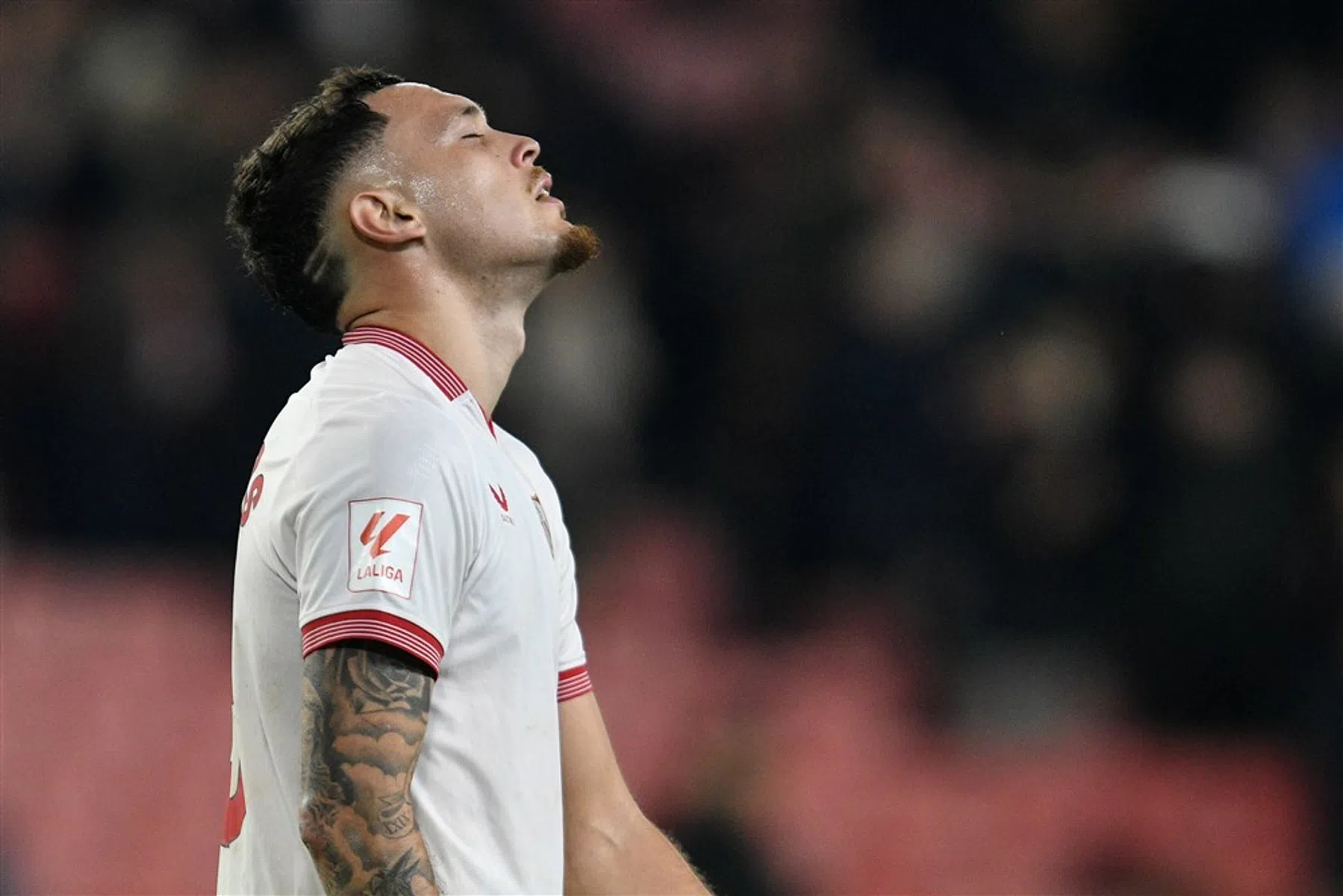 Scorende Ocampos kan Sevilla niet behoeden voor zoveelste opdoffer