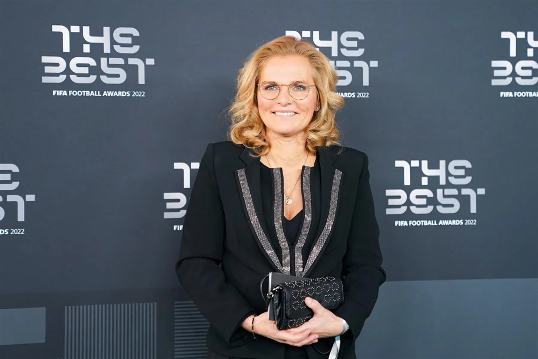 Wiegman vestigt record met vierde uitverkiezing als Coach van het Jaar