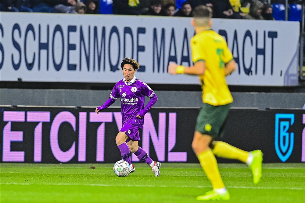 Elftal van de Week: Japanse nieuwkomer vergezelt PSV'ers en Ajacied