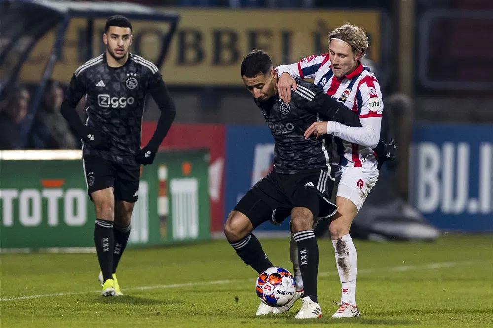 Willem II blijft steken op gelijkspel tegen Jong Ajax, Roda JC profiteert niet