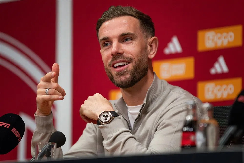 Henderson stelt zich voor: 'Vanaf nu mijn leven wijden aan Ajax'