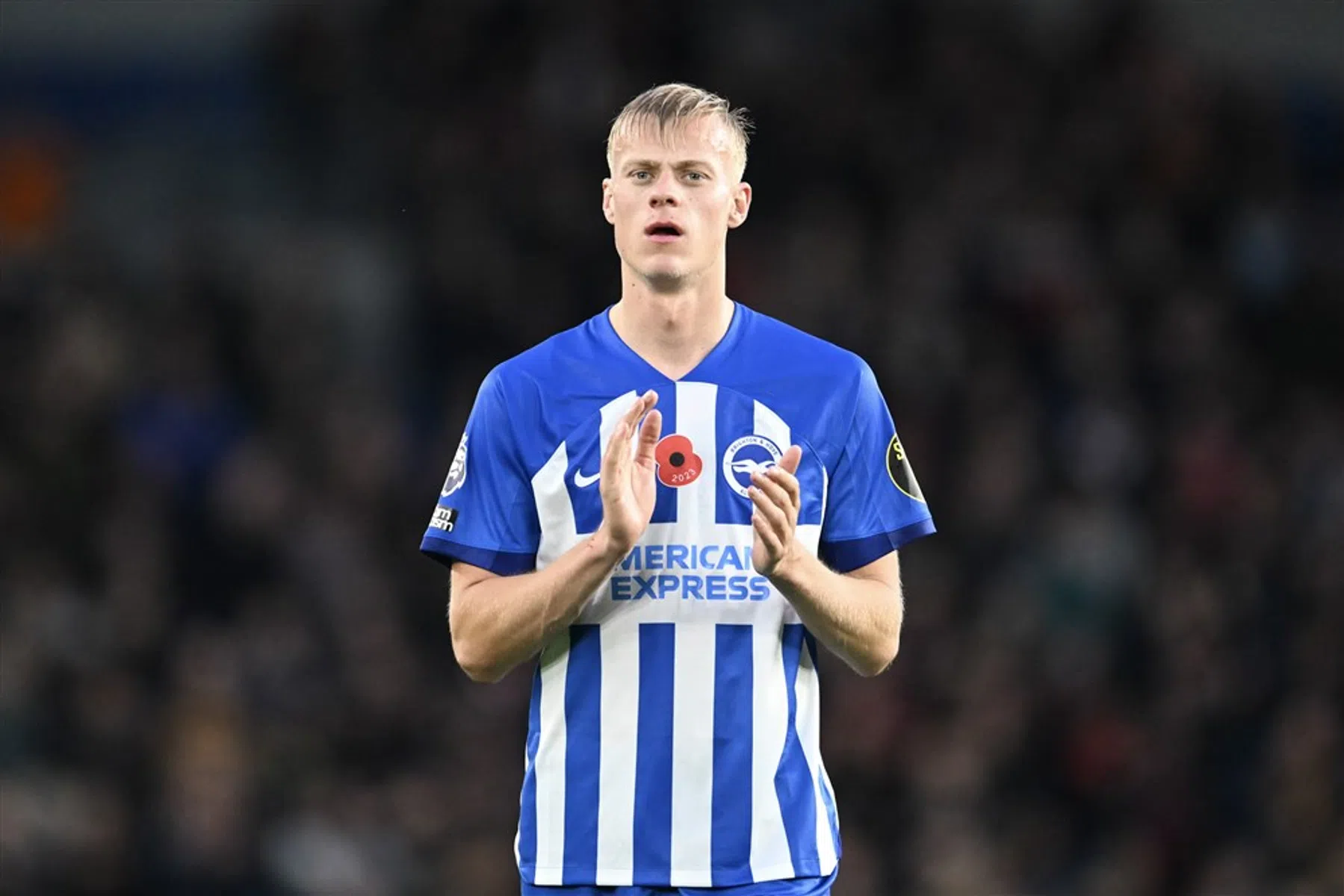 Van Hecke ziet Brighton ondanks clean sheet op Wolves-muur stranden