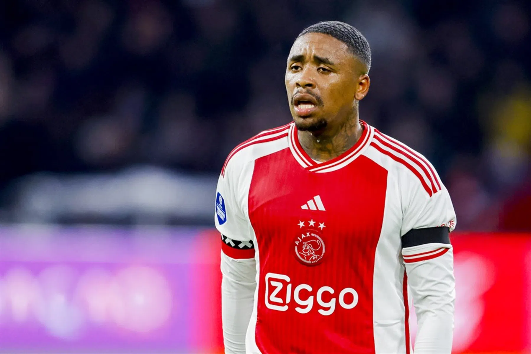 Ajax zonder Henderson en Bergwijn, Forbs begint tegen Heracles