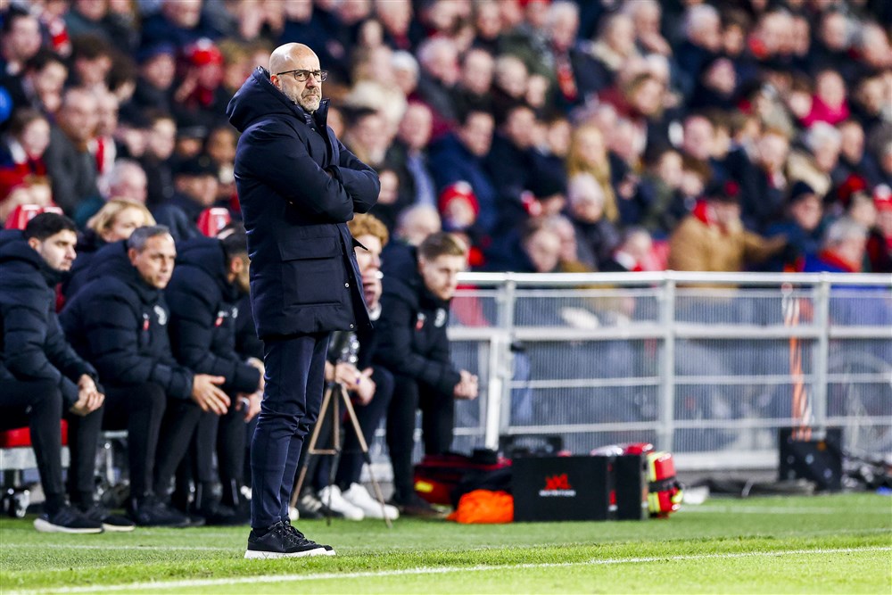 Bosz bespreekt experiment met Lang: 'Dat is weer de Noa die je kent'