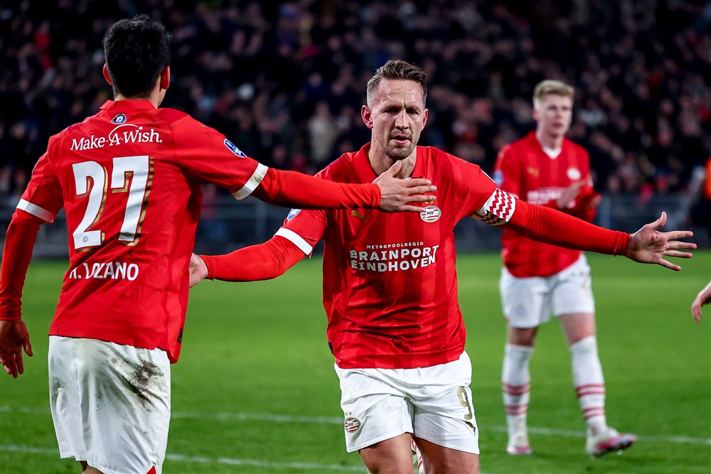 De Jong zag 'soms te statisch' PSV en noemt belangrijk verbeterpunt