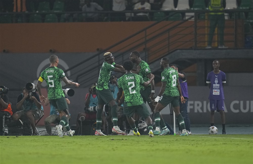Nigeria wint van Kameroen en stuurt bankzitter Onana terug naar Man Utd