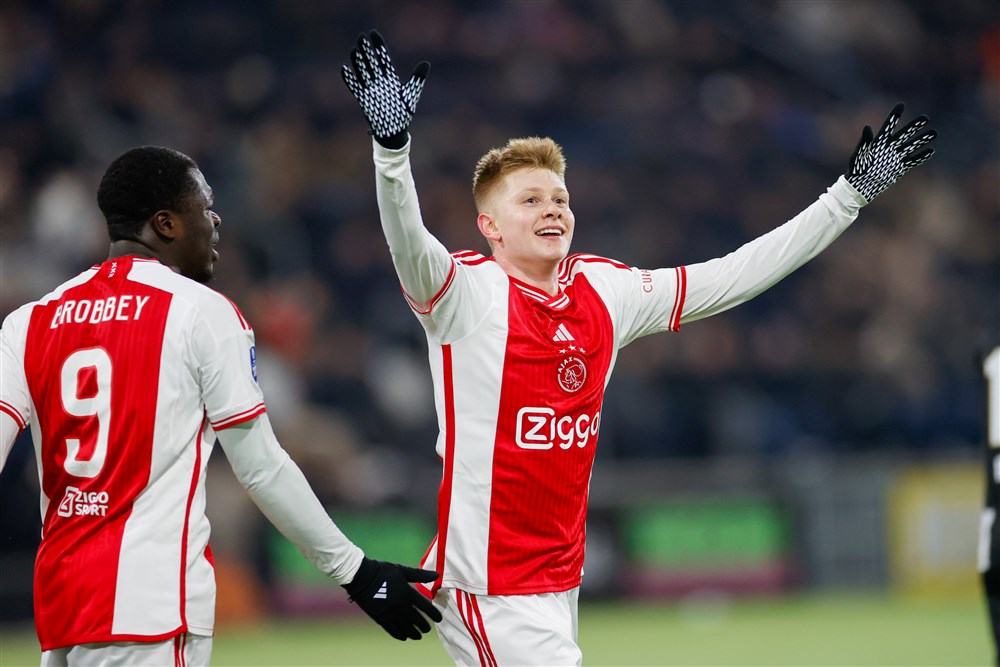 Hoe Kleine Kristian Ajax helpt te winnen
