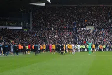 Thumbnail for article: Chaos in Engeland: derby tussen West Brom en Wolves ontspoort volledig